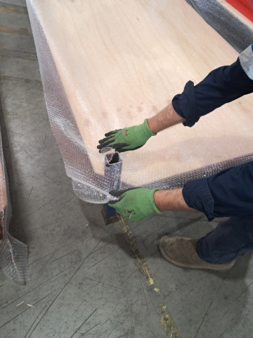 <p>Put bubble wrap on top to help cushion the product.</p>