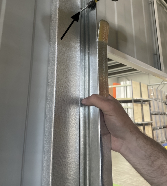 <p>Place one screw to the top of the track, where you marked 50mm.</p><p>Ensure the screw is not over the edge of track.</p><p></p><p>Screw Hex 12-14-20 Metal C3</p><p>SCHEX121420C3MTL</p>