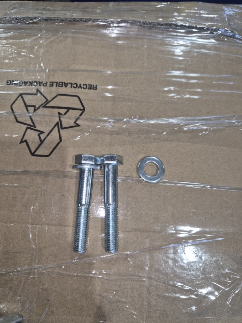 <p>Hexagon Bolt M12*70</p><p>Washer</p>