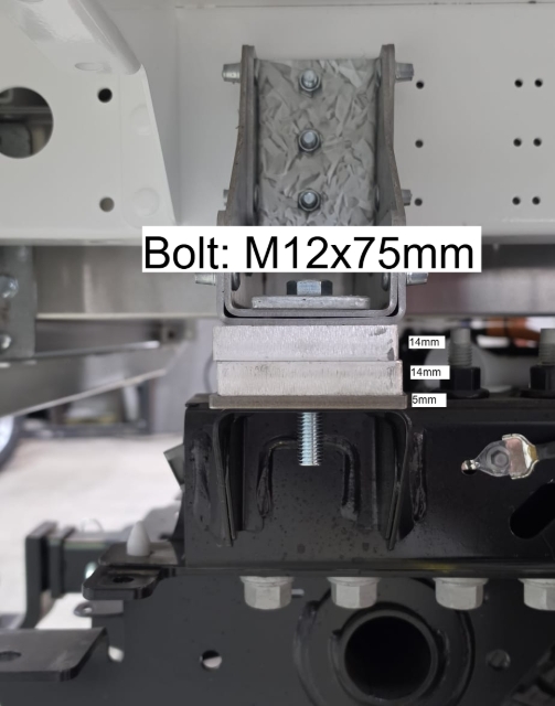 <p>Ranger DC Back</p><p>Distance from the front of the chassis: 1428.9mm</p><p>Hole's position on the crossmember: First hole from outside</p>