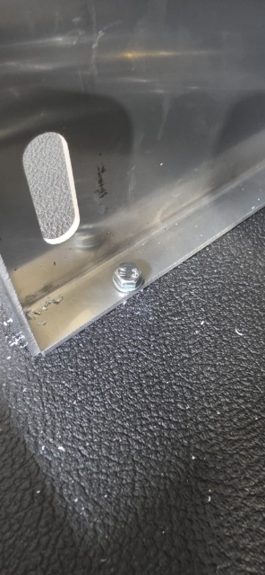 <p>Fit the front using:</p><p>M6 x 30 HEX HD Bolt</p><p>M6 Nyloc Nut</p><p></p>