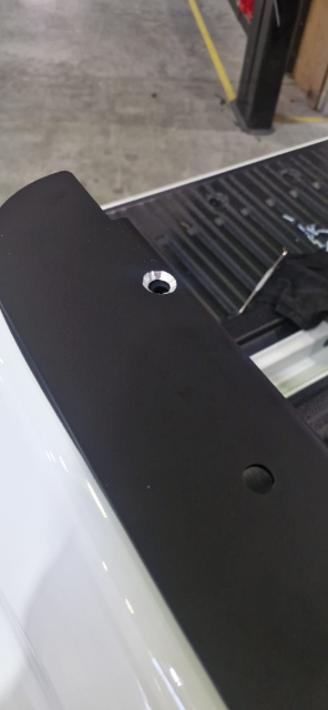 <p>Countersink the rear of the side rails.</p>