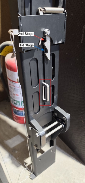 <p>Ensure that the ladder is locked into stage 2.</p>