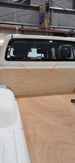 <p>Fit the ply with the arrows to the front of the wellside first</p>