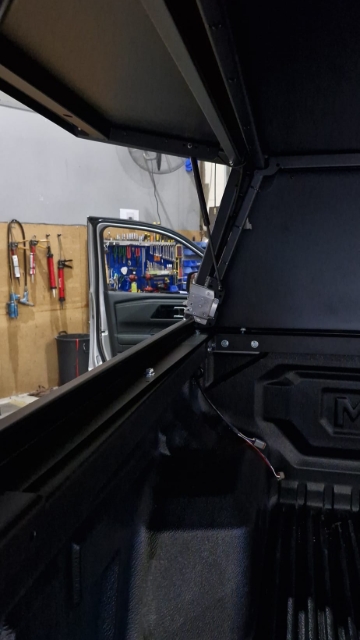 <p>Place the bolts into the correct location as shown above.</p>
