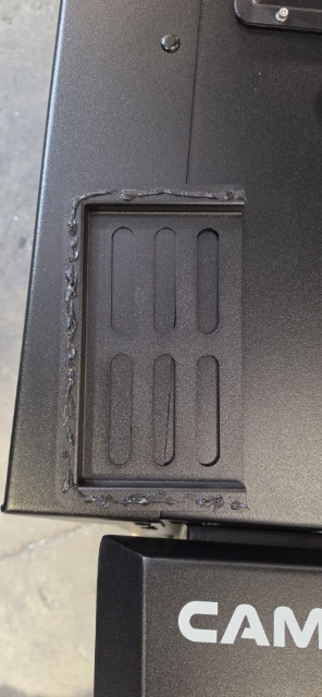 <p>Urethane the bottom of the filter holder (CP109817).</p>