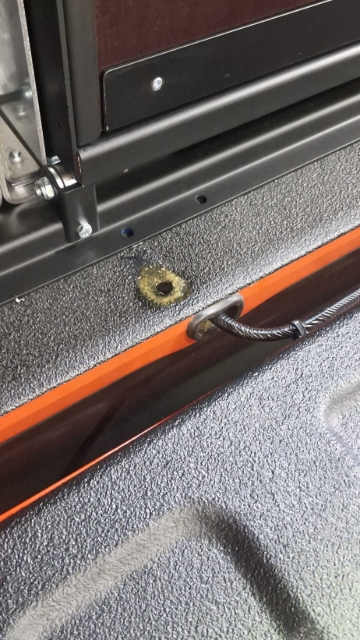 <p>Ensure to use soft seal.</p>