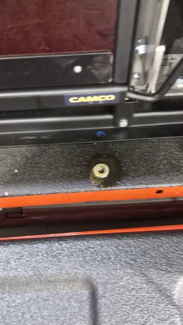<p>Insert as M8x1.25 Plusnut</p>