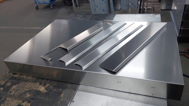 <p>Prep all parts of drawer inner ready for welding.</p><p><br></p>