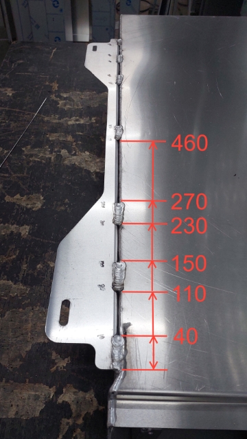 <p>On top of drawer mark measurements shown from both ends of mount. MIG weld 40mm long welds between marks.</p><p>Clean welds with rag and wire brush.</p><p><br></p>