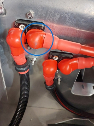 <p>Using 11mm socket connect power cable to circuit breaker. <br></p>