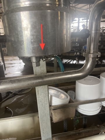 <p>Open the taps on the milk filters to drain excess water.&nbsp;</p>