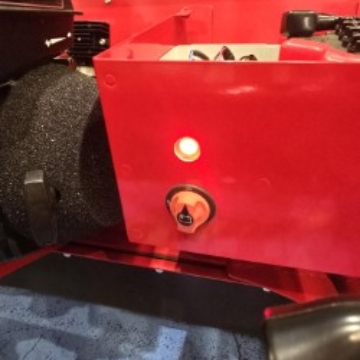 <p>Switch on machine a test new starter motor.</p>