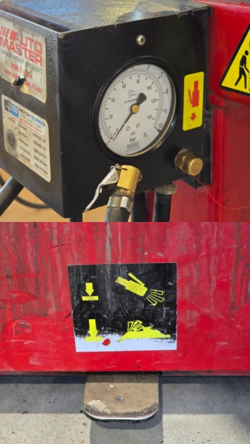 <p><strong>Inflation System</strong></p><p>The inflation system uses the built in air tank to allow you to inflate a tyre.</p><p>Step on the foot pedal to operate the air. Only press the pedal halfway down to operate the air hose and release when the desired pressure is released.&nbsp;</p><p>Press the foot pedal completely down to operate the bead blaster.&nbsp;</p><p>The little gold button is for releasing air while the hose is connected. Press this in to release air. </p>