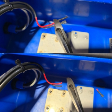 <p>Remove blade terminals from pump power wires.</p><p>(cut back red & black wires with side cutters)</p>