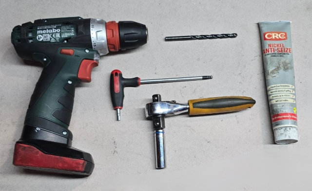 <p><strong>Tools Required</strong></p><ul><li><p>6.0mm Drill (or bigger)</p></li><li><p>Drill Driver</p></li><li><p>4mm Allen Key</p></li><li><p>10mm Hex Socket and Ratched</p></li><li><p>Anti-Seize for bolt </p></li></ul><p></p>