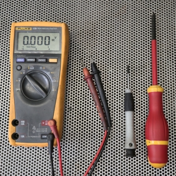 <p><strong>Tools Required</strong></p><p></p><p>Multimeter with DC Voltage measurement</p><p>PH0 Phillips Screw Driver</p><p>PH2 (#2 Phillips) Screw Driver</p><p>or PH2 Driver in a power drill.</p>