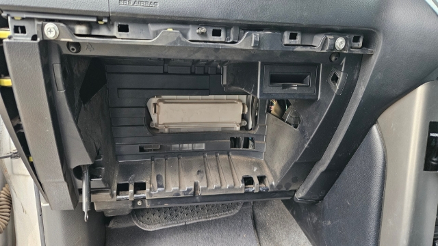 <p>Step 3: Remove bolts indicated.</p>
