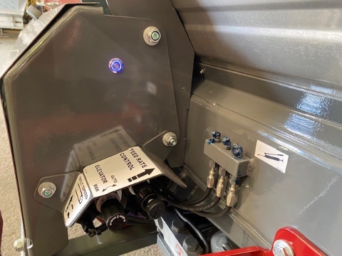 <p>Turn on wagon stand by button as pictured</p>