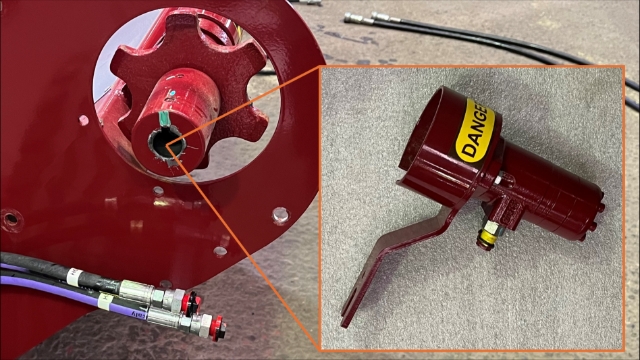<p><span>Remove the motor and motor mount assembly
from the unit.</span><br></p>