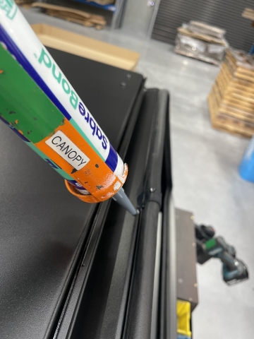 <p>Apply sealant on the windlace joints </p>