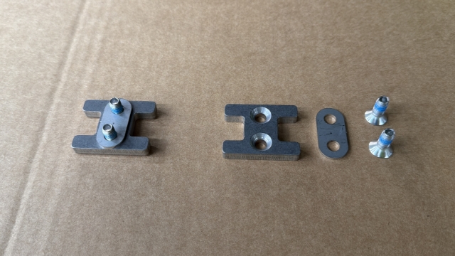 <p>Preassemble 2 catches using the parts shown.</p>