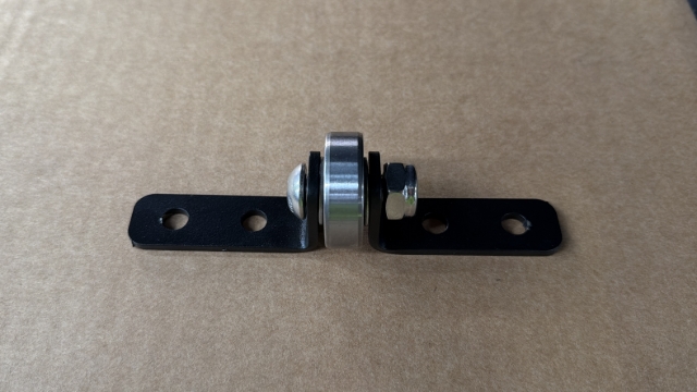 <p><span style="font-size: 22px; line-height: 1.4;">Install the drawer bearing between the two bearing brackets in the following order:<br>M10 BTN bolt → Bracket → M10 flat washer → Bearing → M10 flat washer → Bracket → M10 nyloc nut.<br>Tighten using a 6 mm hex bit and a 17 mm spanner.</span></p><blockquote style="background-color: rgb(223, 231, 248);"><p><strong>CQC: </strong>Ensure M10 flat washers are used either side of the bearing to allow it to move freely.</p></blockquote><p></p>