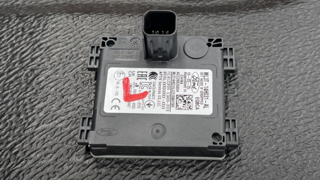 <blockquote><p><strong>CQC: Clearly label which sensor has been removed (L or R)</strong></p></blockquote><p></p>