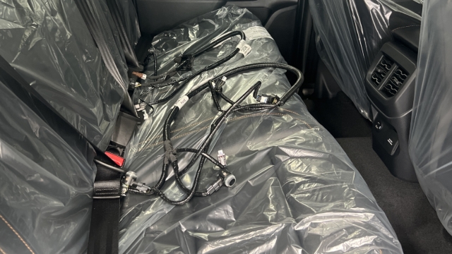 <p>Store the wiring harness in the cab.</p>