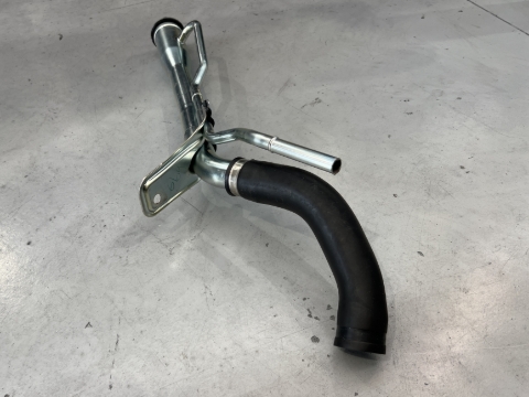 <p>Dispose of the factory fuel filler.</p>