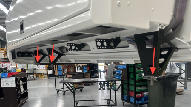 <p>While body is in the air pre-install M12x45 SS bolts through the chassis mounts in the following sequence: <br>- M12x45 SS Bolt<br>- M12 HD Round Washer<br>- Chassis Mount</p><blockquote><p><strong>CQC: Ensure M12 HD washer is used. (Thicker than standard washer)</strong></p></blockquote><p></p>