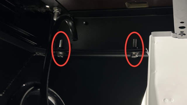 <p>Install the front infill using 2 SS M6x25 hex bolts.</p><blockquote><p><strong>CQC: Use a spring washer and flat washer with each bolt.</strong></p></blockquote><p></p>