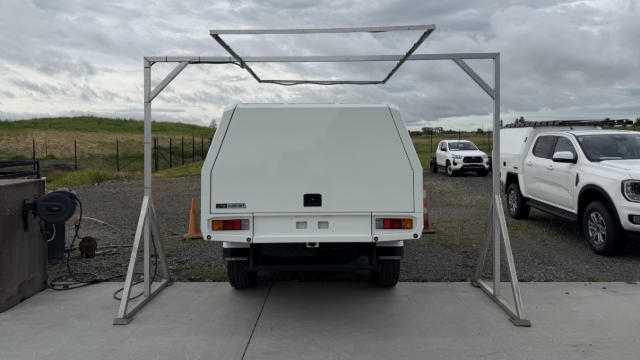 <p>Drive vehicle under water test tower</p>