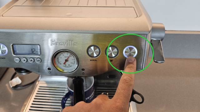 <p>Press Double Shot Button - start next step while waiting for shot to finish in ~30sec</p>