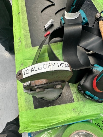 <p>For this process you will need to use the TC ALL/CPY REAR handle riveter on the TC handle assembly station.<br></p>