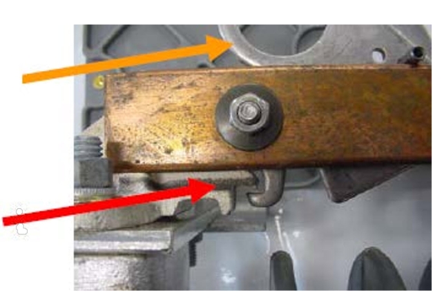 <p>Confirm Latch closing</p>