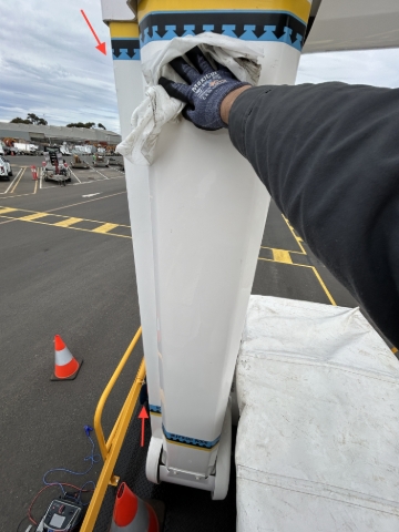 <p>Including the Fly Jib between the 'Boom Insulator' makings</p>