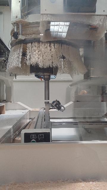 <p>The C-axis will rotate by 90deg, pay attention to how centered the calibration bar is over the disc. </p><p>Sometimes you might see the movement of the bar as it rotates, which would highlight the misalignment. </p><p>If everything is perfect, it should look like the calibration bar does not move at all, as the spindle rotates about c-axis. </p><p>Same comments as previous step apply. </p>