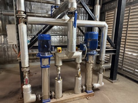 <p>Boiler feed water pumps</p><p></p><p>If you have boiler water level faults check that these are not isolated and that valves are open. Check for abnormal noise when running</p><p></p><p>Check kickback line at economiser is mostly closed (next step)</p>