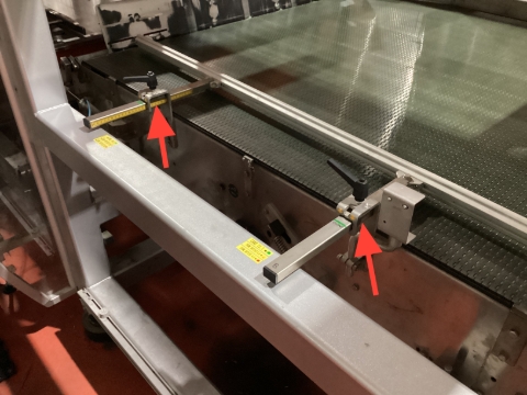 <h5>Palletiser</h5><p>Set side rail at Pusher to suit carton type to be run.</p><blockquote><p>Ensure Palletiser format is changed to suit product before running.</p></blockquote><p></p>