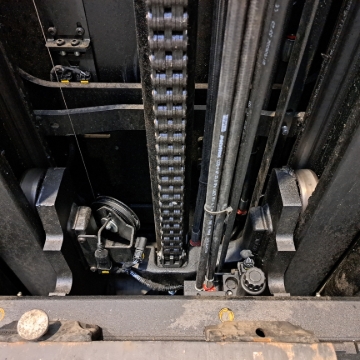 <p>Check inside the mast for hydraulic leaks, eg everything covered in oil, and underneath the forklift for puddles or drips</p>