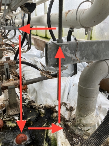 <p>Working in reverse to the lowering process (from end to start) Position each bracket on the outrigger with the rear gutter support rail in an inverted position to the original position.&nbsp;<br>Secure the bracket in position by fastening down a new 24mm nut until the bracket pulls tight against the height locating nut. Use a 5" grinding wheel to round over the tip of the threaded rod.</p>