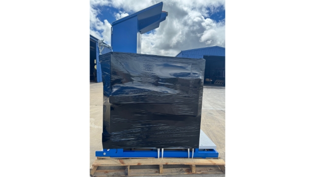 <p>Remove plastic wrapping from Optiweigh unit.</p>