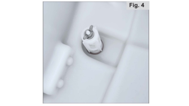 <p><strong>Step 2 – Clean the Tank Filter</strong></p><p>Remove the internal tank filter.</p><p>Rinse thoroughly using clean water.</p><p>Inspect for:</p><ul><li><p>Blockages</p></li><li><p>Damage</p></li><li><p>Excessive wear</p></li></ul><p>Reinstall once clean.</p>