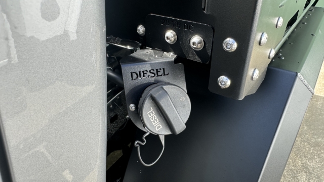 <p>Your Hilux fuel filler should be looking as so</p>