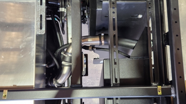 <p>Ensure your fuel filler sits in the shown position and angles otherwise the fuel filler nozzle may automatically shut off before tank is full.</p>