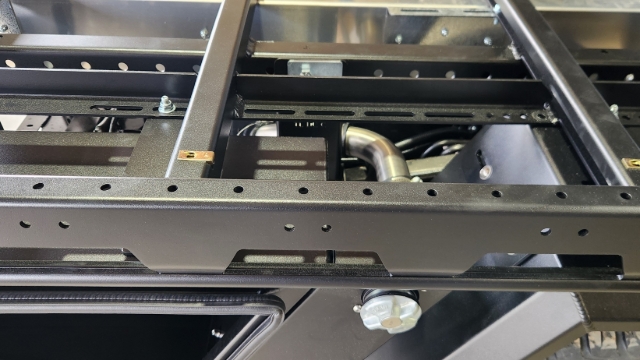 <p>Ensure your fuel filler sits in the shown position and angles otherwise the fuel filler nozzle may automatically shut off before tank is full.</p>