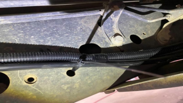 <p>Cable tie wiring along chassis rail about every 300mm. Ensure its away from hot & moving objects.</p>
