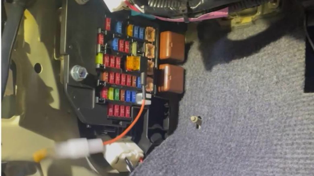 <p>Install add a circuit fuse holder, ensure correct orientation (wire pointing down) This should be installed in a location to pick up " Ignition switched power" for the door ajar buzzer.</p>