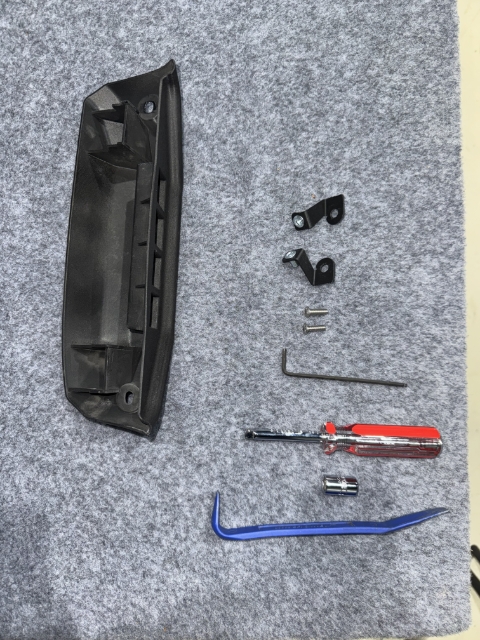 <p>Gather all supplied parts and toolss required for installation - You will need:</p><p></p><ol><li><p>All OTA Supplied parts (Switch Panel, 2x brackets and 2x M5 bolts)</p></li><li><p>Trim Removal Tool</p></li><li><p>3mm Allen Key</p></li><li><p>10mm Socket (with wrench or driver)</p></li></ol><p></p>